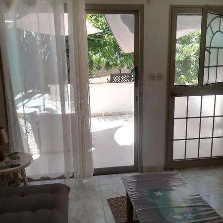 Golden Sunshine * Paralimni